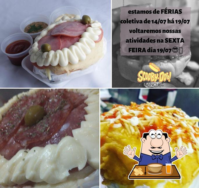 Platos en Scooby Dog