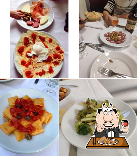 Scegli una pizza a Trattoria Primavera