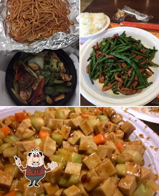 Еда в "Hunan Cafe"