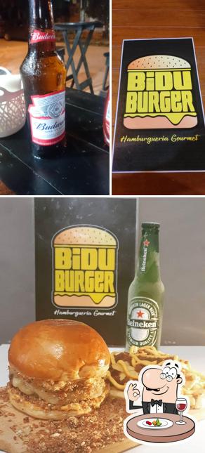 Comida em Bidu Burger