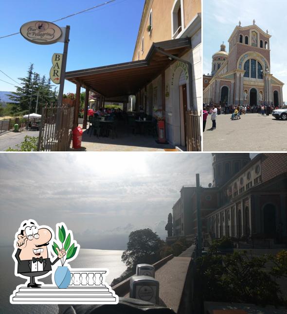 Puoi goderti l'aria fresca dal dehors di Bar Del Pellegrino Tindari