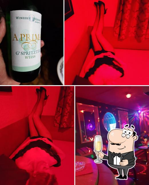 Moulin Rouge Linz serviert Alkohol