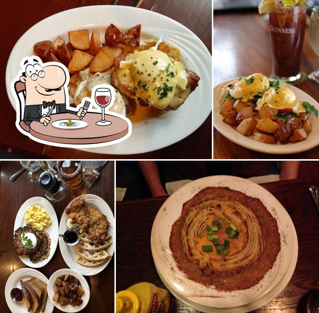 Leaky Roof Gastro Pub in Portland - Restaurant menu and reviews