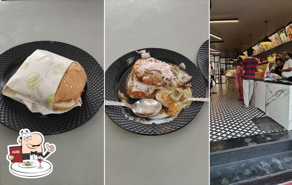 Food at Radhe Chopati