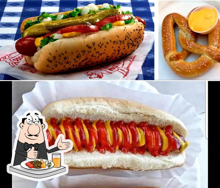 New York Chicago Hot Dog House in Spring Hill Restaurant reviews