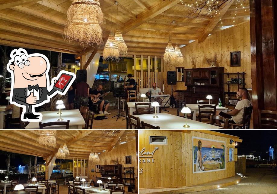 Guarda la immagine di Ristorante shine island restaurant