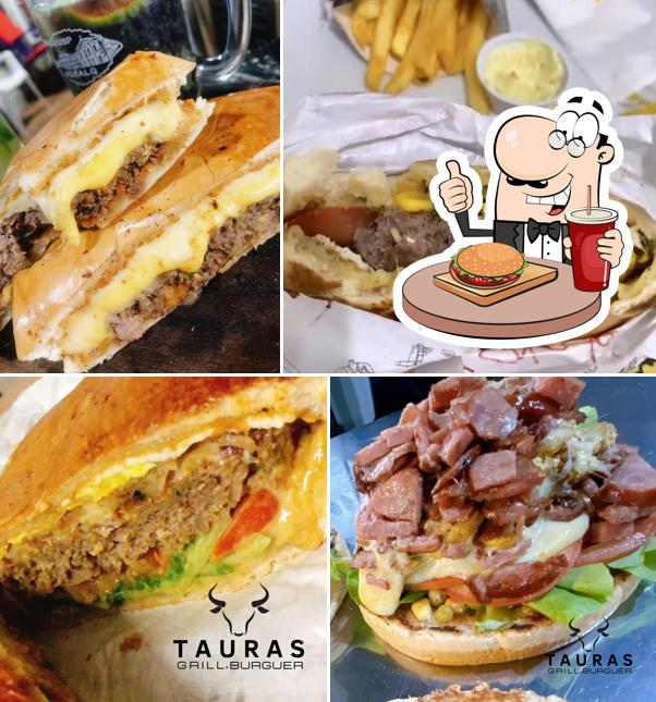 Consiga um hambúrguer no Tauras Grill Burguer