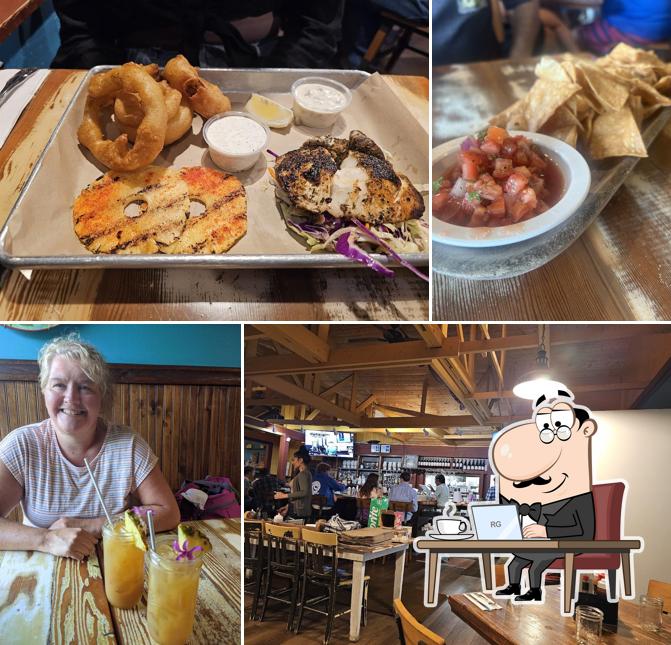 The Fish And The Hog in Waimea Restaurant menu and reviews
