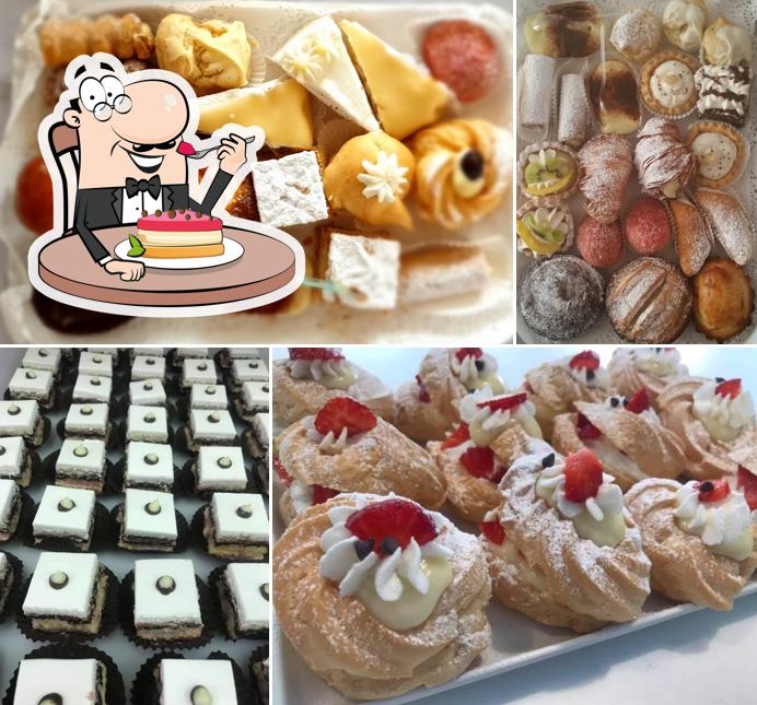 Pasticceria e caffetteria Le delizie di Rita provides a variety of sweet dishes