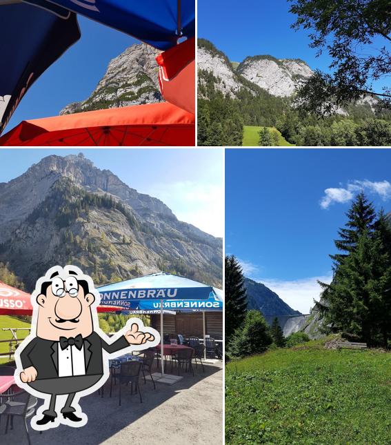 Dai un'occhiata agli interni di Berggasthaus Gigerwald