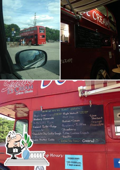 L'extérieur de Double Decker Ice Cream