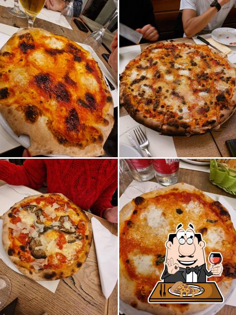 Scegli una pizza a Da Marino