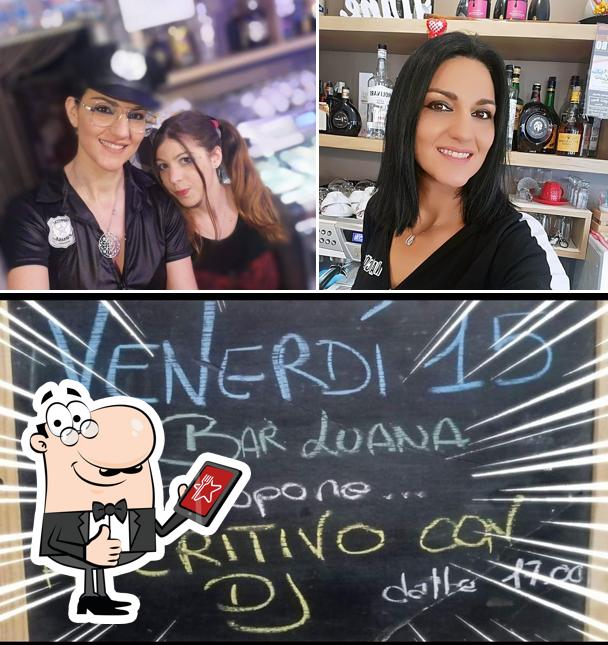 Ecco un'immagine di bar Luana