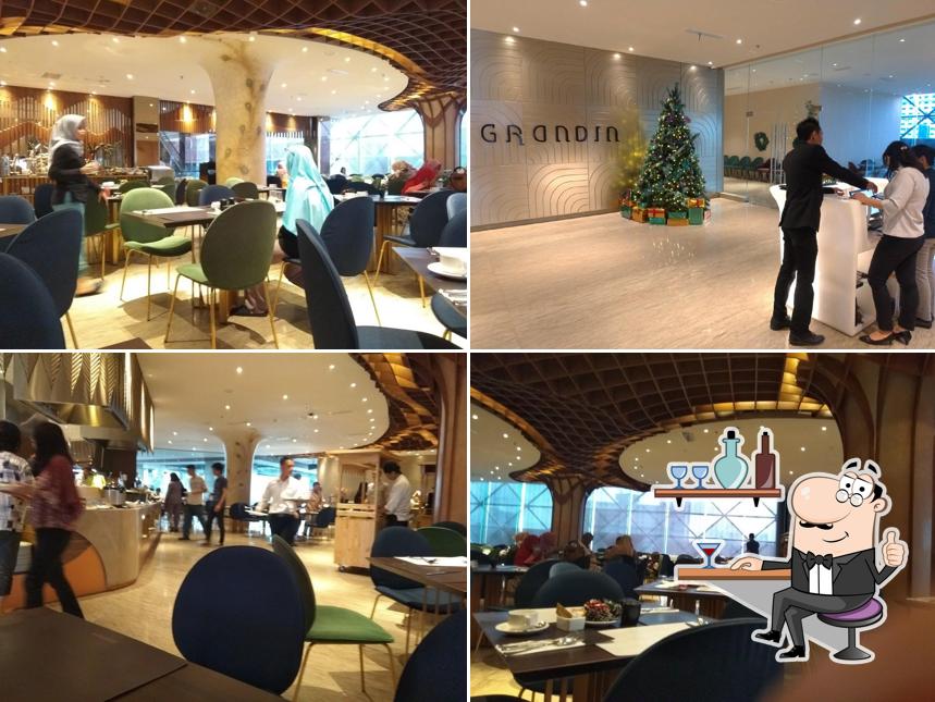 Grandin Restaurant, Surabaya, Kayoon St No.410 Restaurant reviews