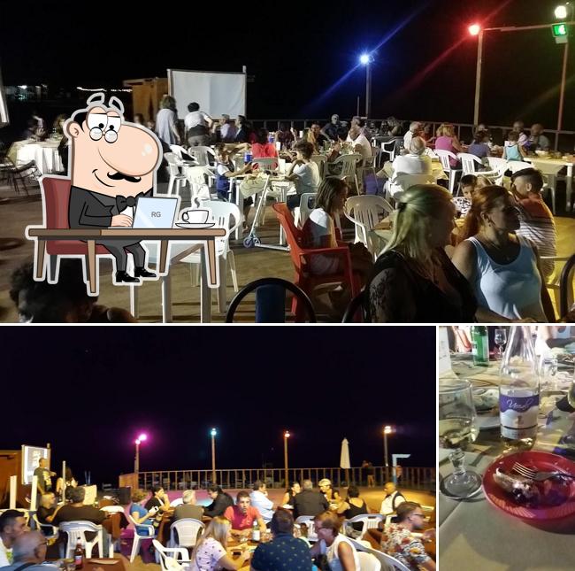 Dai un'occhiata agli interni di Playa Del Sol