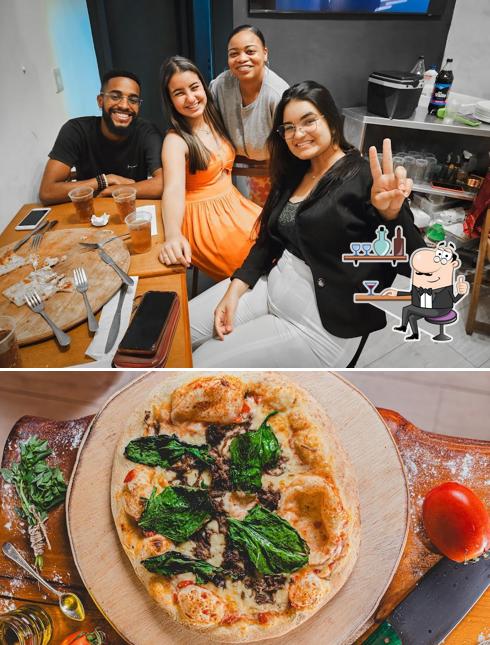 O interior do Fermento Pizza Bar