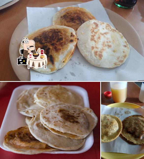 Gorditas El Borrado restaurant, Saltillo, Gral. Victoriano Cepeda 1346 ...