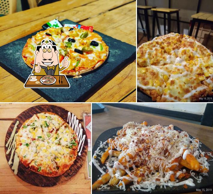 Get pizza at Siip N Brew Cafe