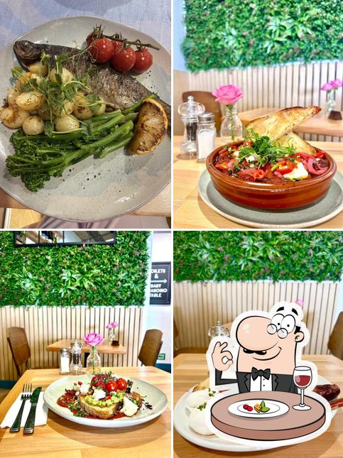 Tom Foolery Coffee Company in ShorehambySea Restaurant menu and reviews