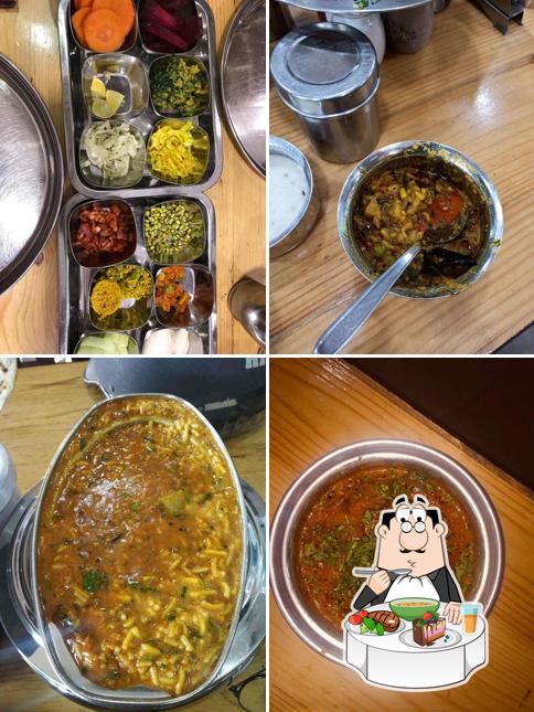 Hot and sour soup at Shree Khodiyar Kathiyawadi Dhaba