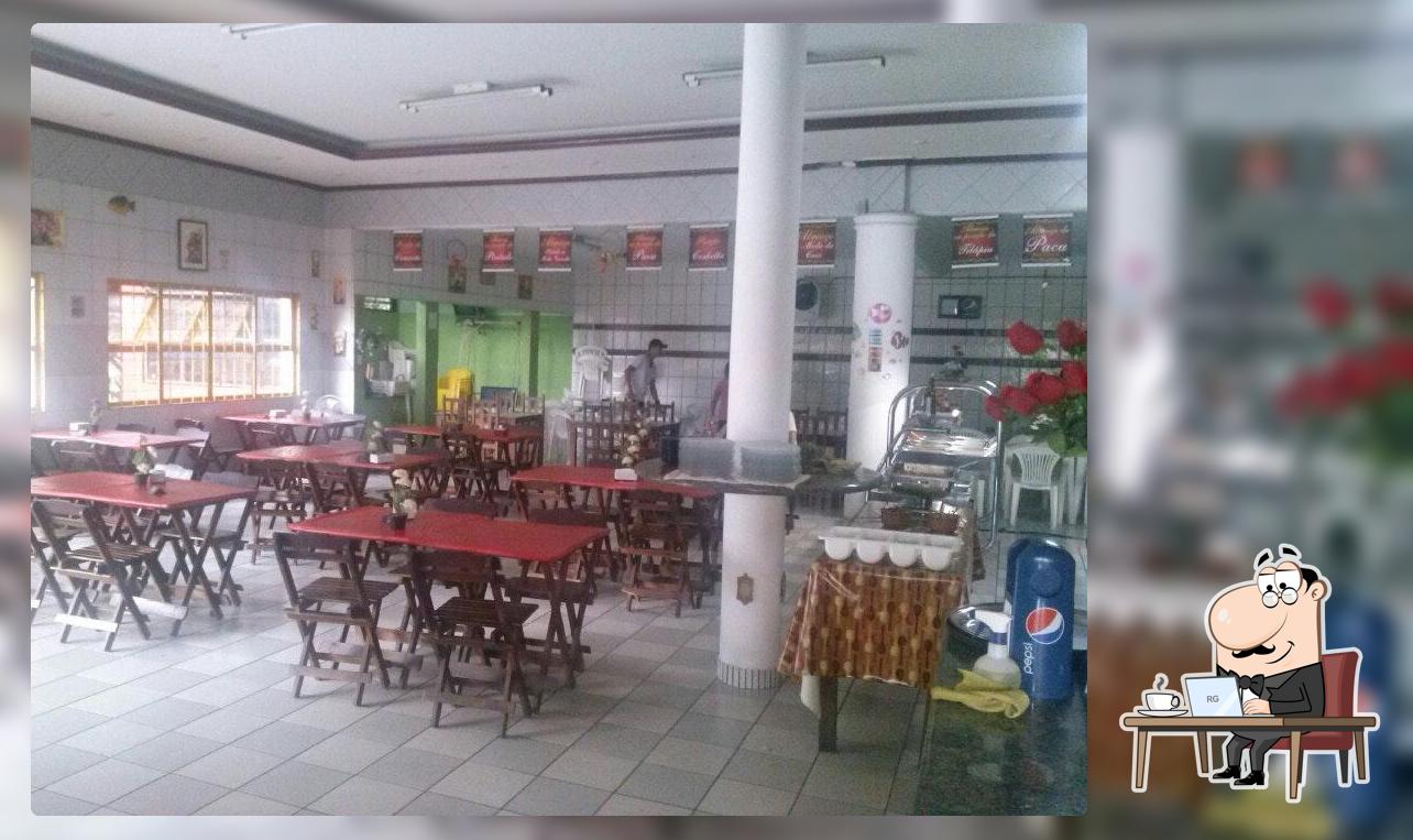O interior do Esquina do Peixe