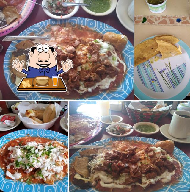 Restaurante Los Molcajetes, San Miguel de Cozumel, Av. Lic. Pedro Joaquin  Coldwell 660 - Restaurant reviews