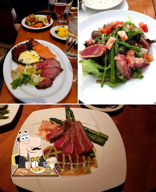 Salt Creek Grille Valencia, 24415 Town Center Dr 115 in Santa Clarita