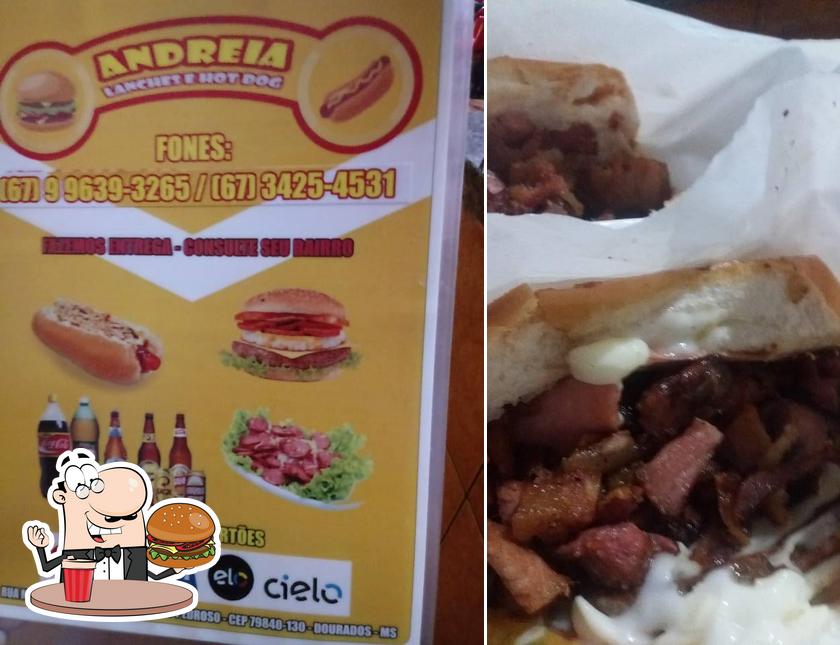 Os hambúrgueres do Andreia Lanche E Hot Dog irão satisfazer diferentes gostos