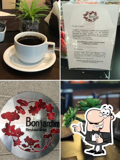 Здесь можно посмотреть снимок ресторана "restaurante Bonjardim"