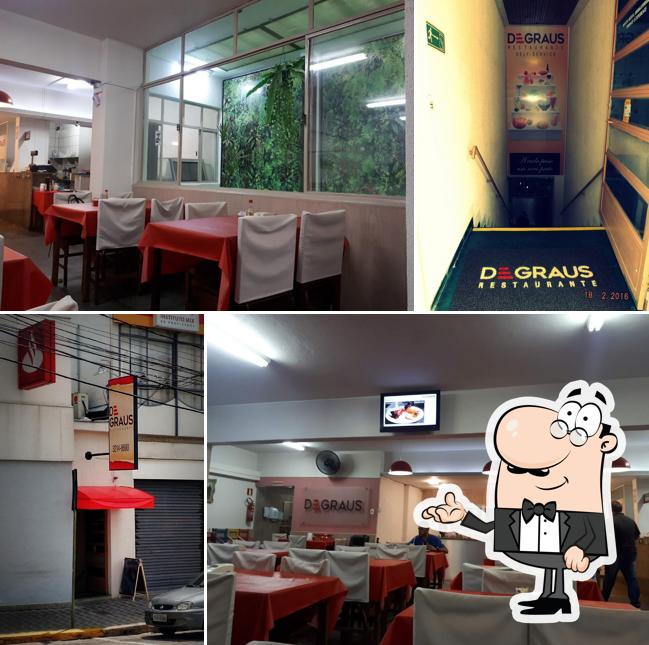 Veja imagens do interior do Degraus Restaurante