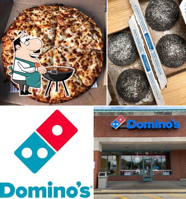 Look at this photo of Domino's Pizza