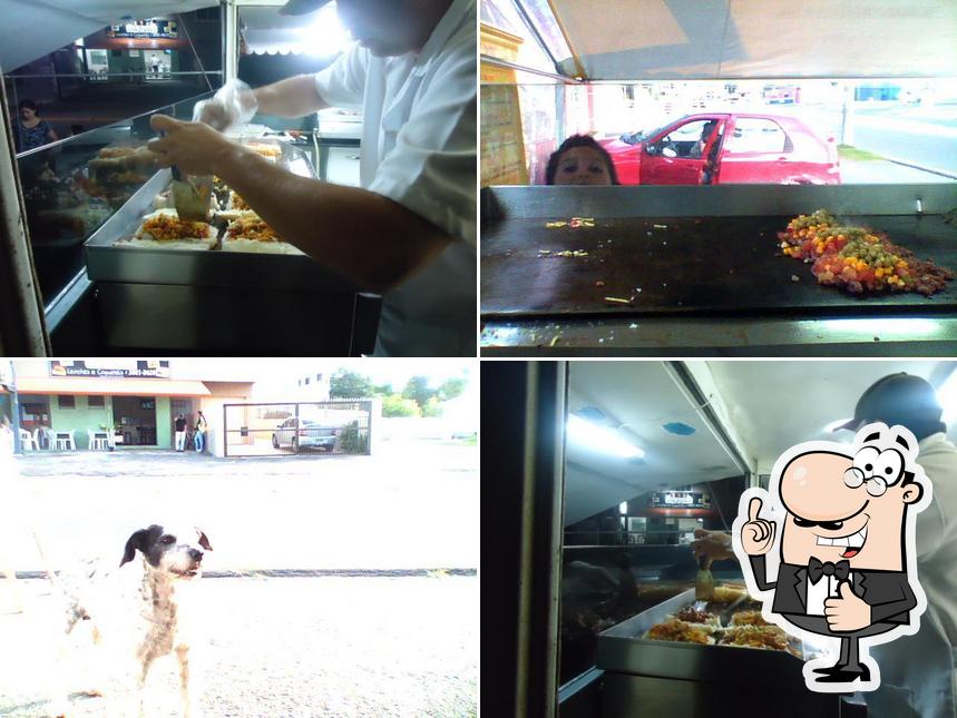 See the picture of Food Bus Felice Dog Lanches