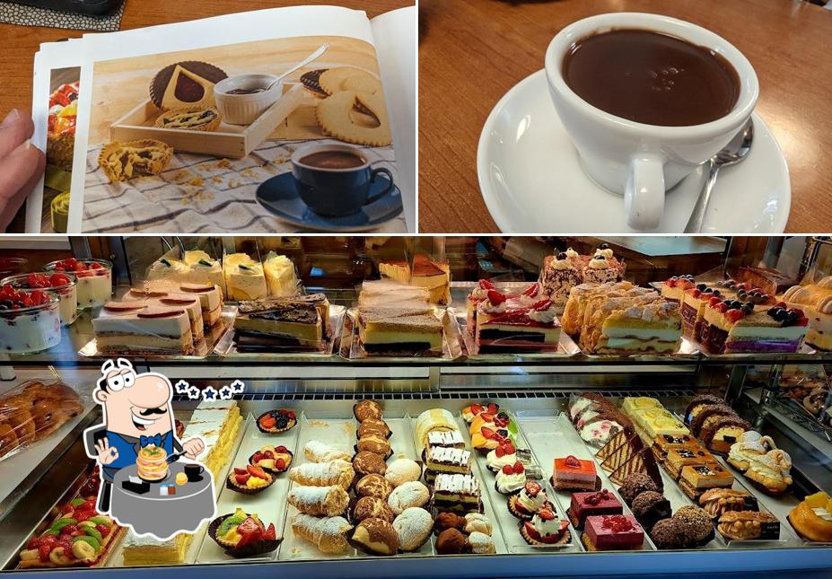 Platti al Pasticceria Reinhard