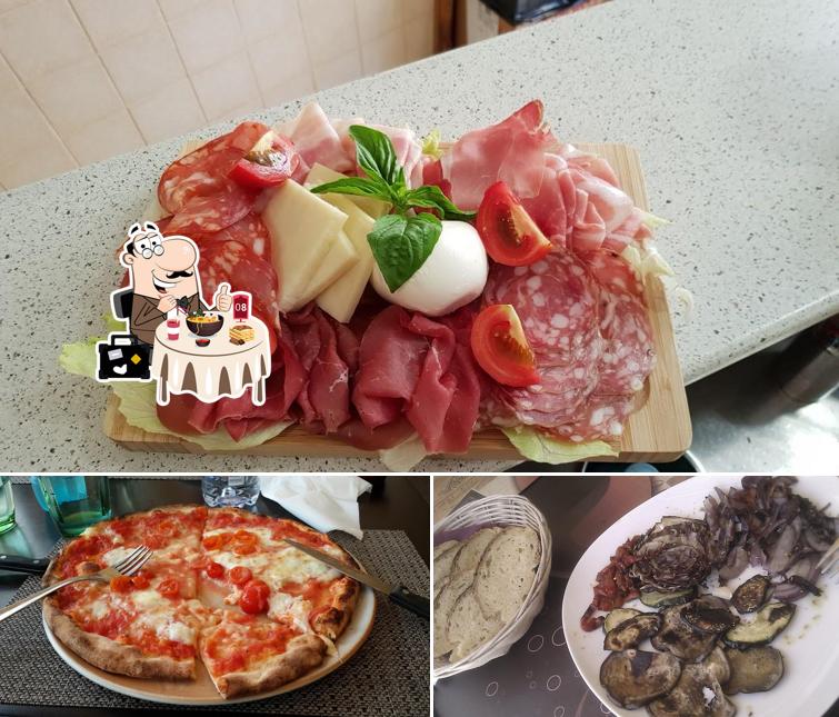 Platti al Pizzeria Guglielmo di Milazzo Girolamo C. Sas