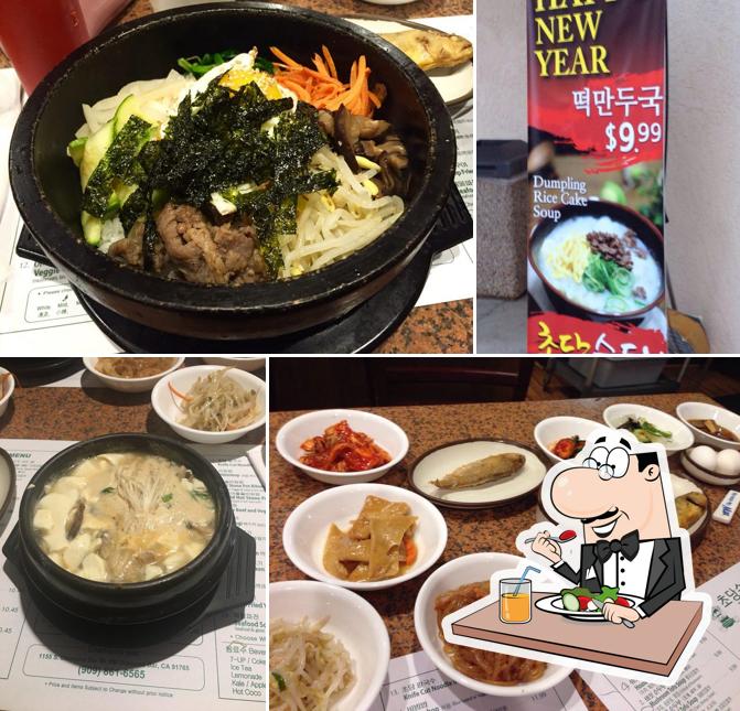 Meals at Cho Dang Tofu Restaurant
