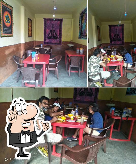 Tirthan Food Point -Gushaini