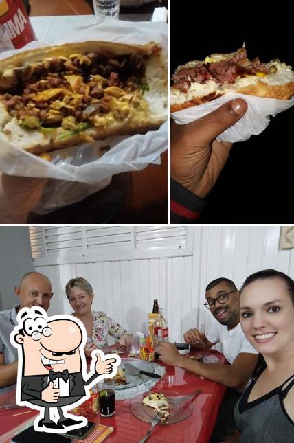 Look at this photo of Pizzaria Bom Gosto