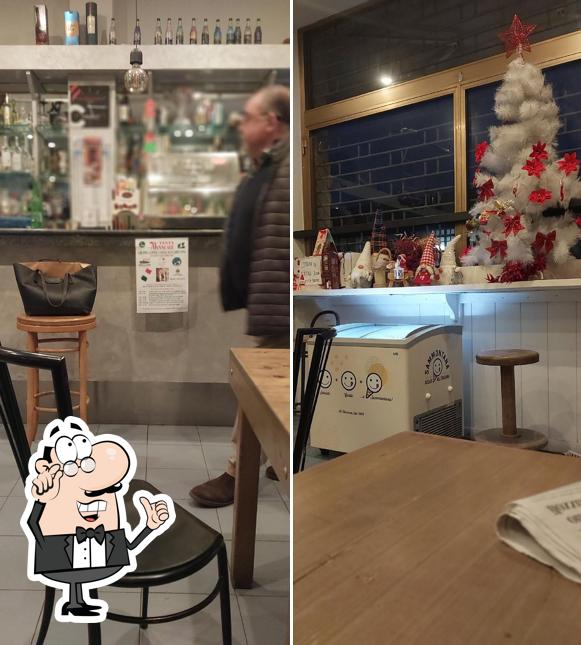 Gli interni di Bar Da Noi Due