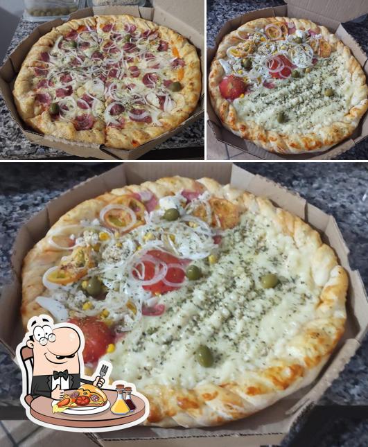 Escolha diferentes variedades de pizza