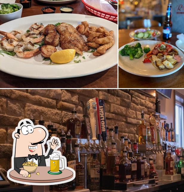 Rake's Place in Zanesville Restaurant menu and reviews