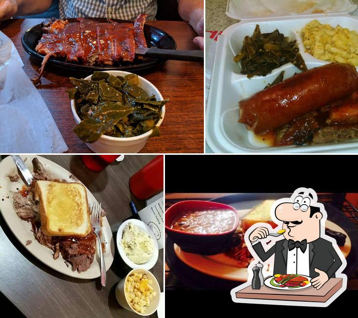Brother's BBQ in Pensacola Restaurant menu and reviews