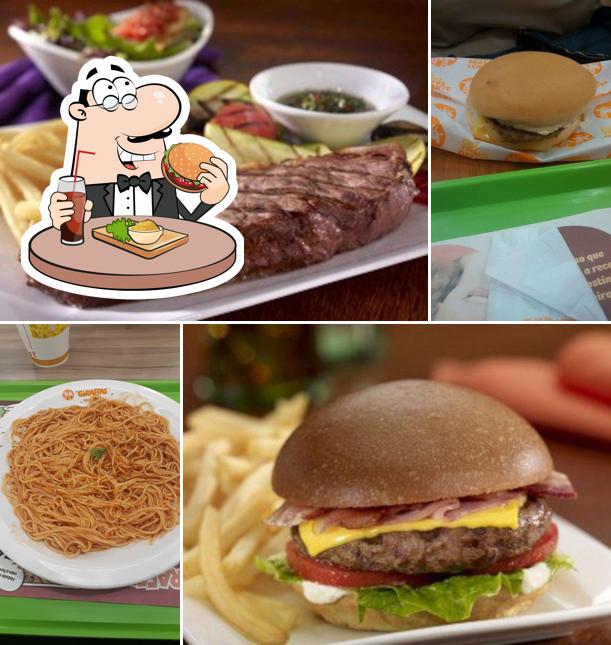 Experimente um hambúrguer no Giraffas Shopping West Plaza
