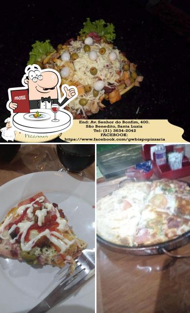 Comida em Pizzaria Cristina