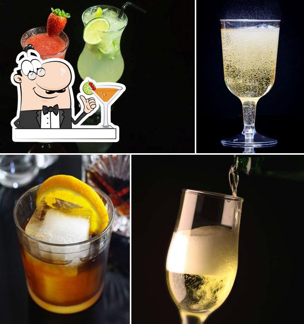 Prova un drink dal menu