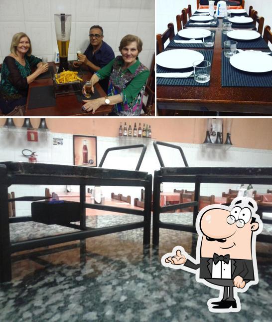 Veja imagens do interior do Pizzaria e Hamburgueria - Robson Lanches