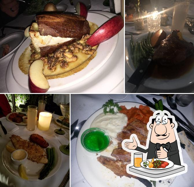John Henry's Cafe in Palm Springs Restaurant menu and reviews