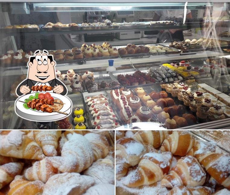 Cibo al Pasticceria Poppella