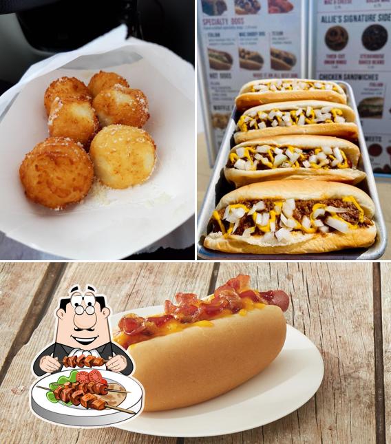 Hot Dog Allie Austintown in Youngstown Restaurant menu and reviews