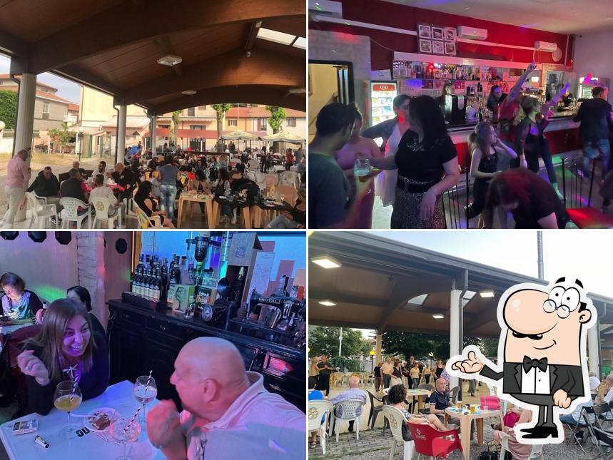Dai un'occhiata agli interni di Bar Il Circolino
