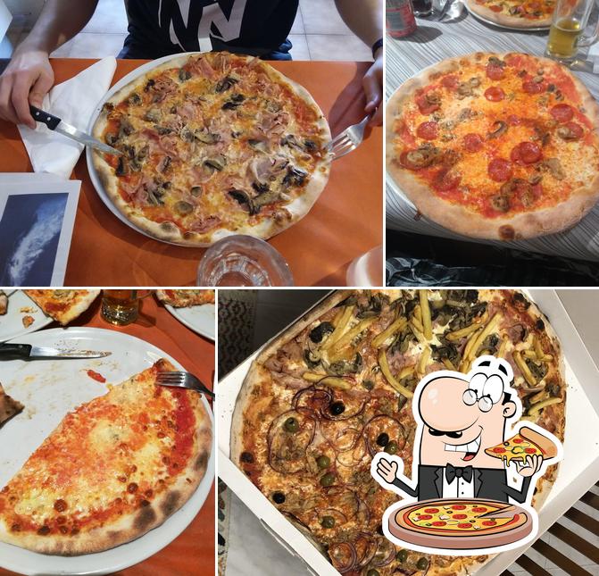 Закажите пиццу в "Pizzeria Girasole"
